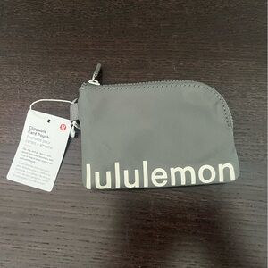 Lululemon | clippable card pouch | gray sage